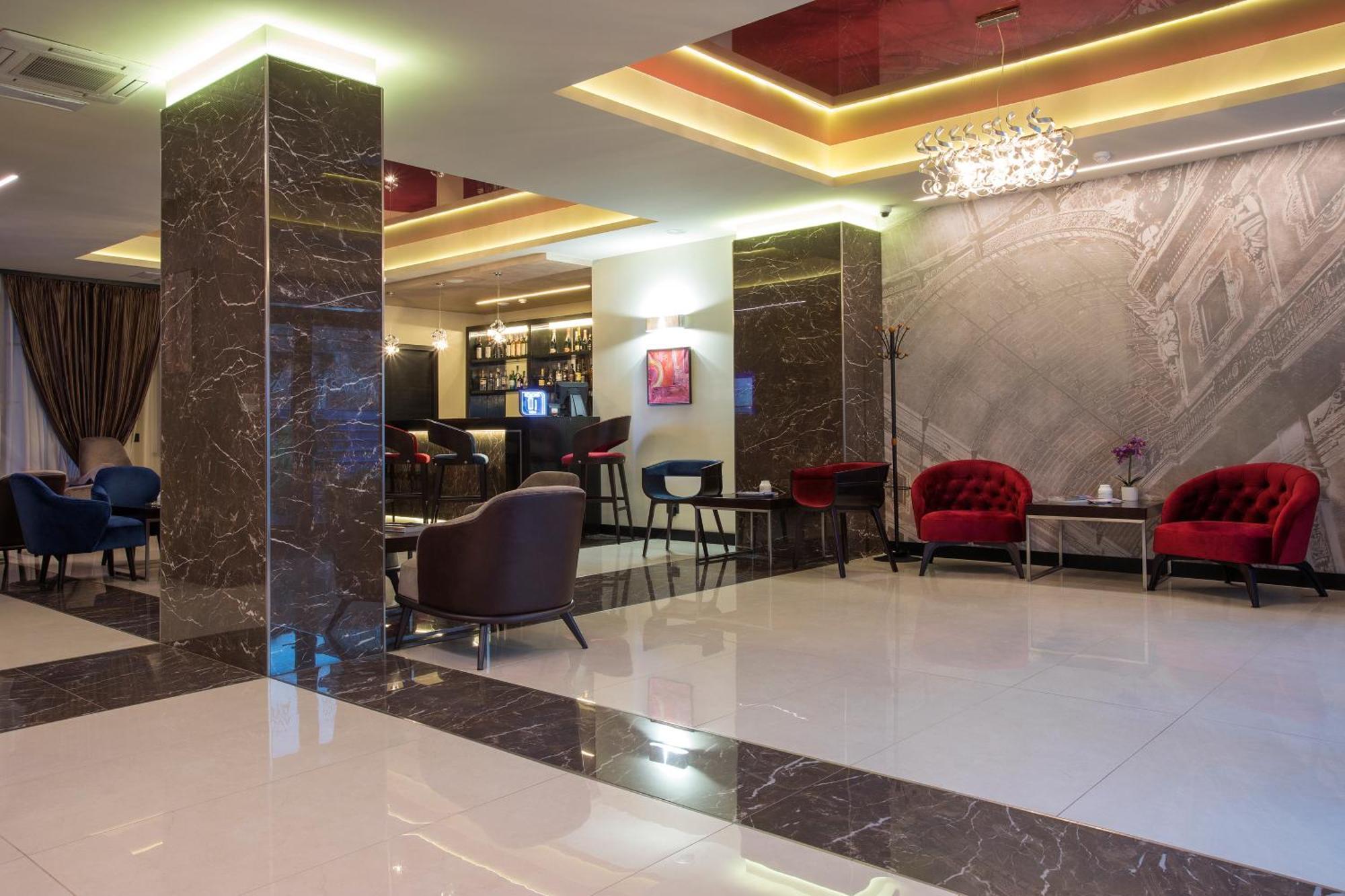 The Fifth Floor By Old Town Hotel Timisoara Esterno foto