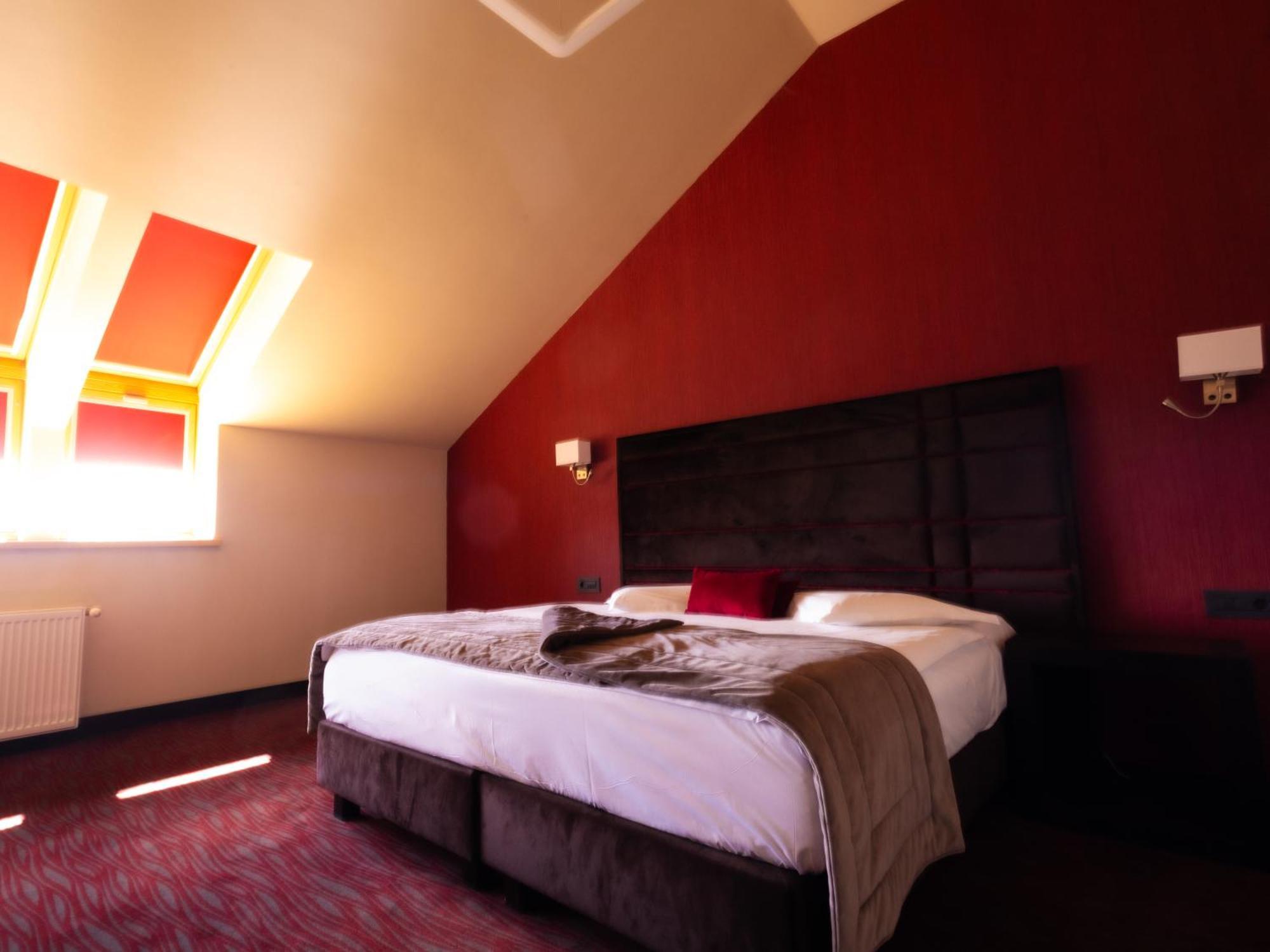 The Fifth Floor By Old Town Hotel Timisoara Esterno foto